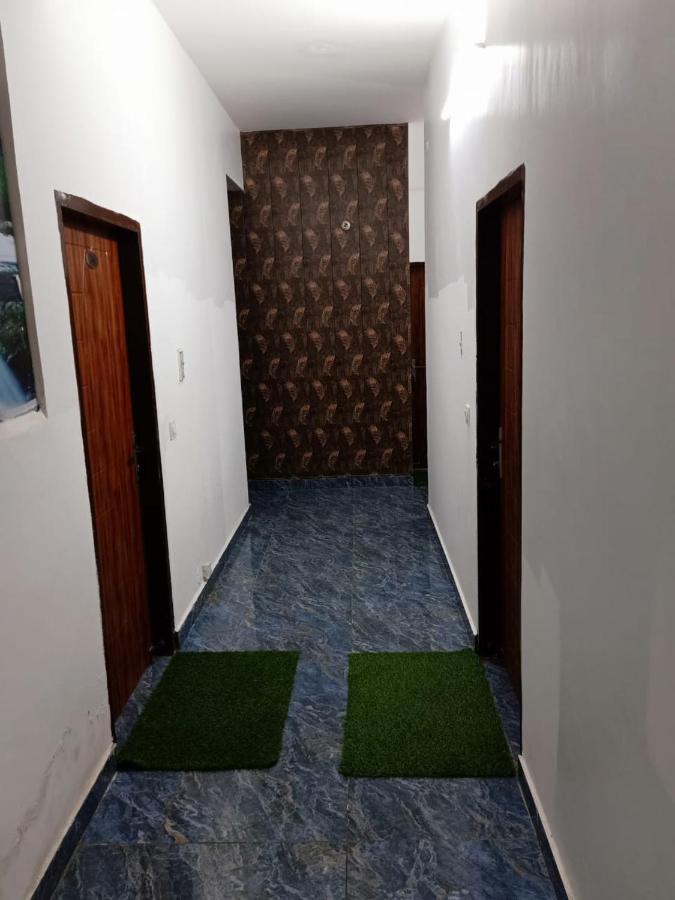 Shivjot Hotel Kharar Exterior photo
